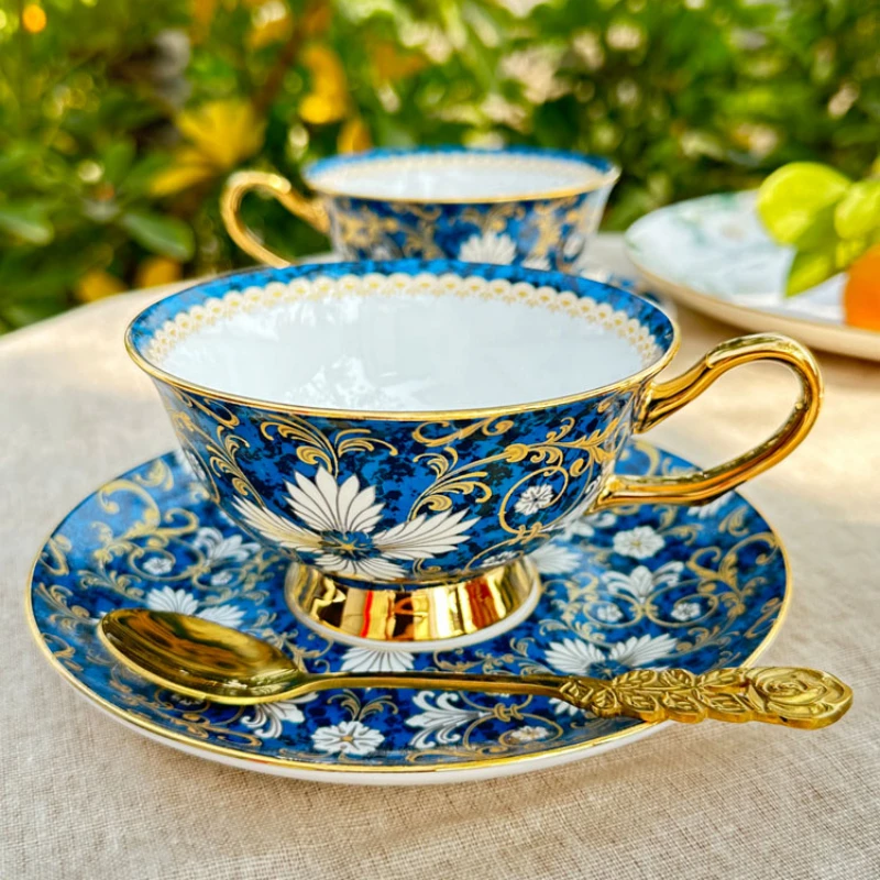 Coffee Tea English - طقم فنجان قهوة وصحن من الخزف